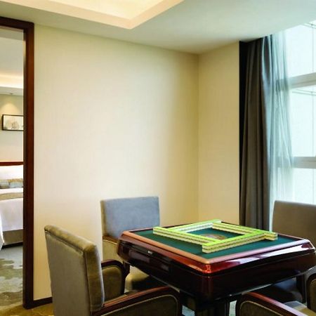 Ramada Jiaxing Hotel Buitenkant foto