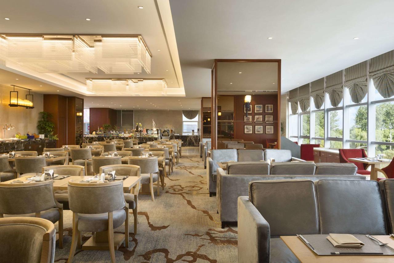 Ramada Jiaxing Hotel Buitenkant foto