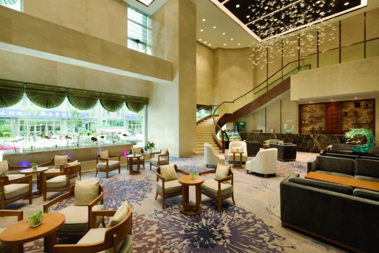 Ramada Jiaxing Hotel Buitenkant foto