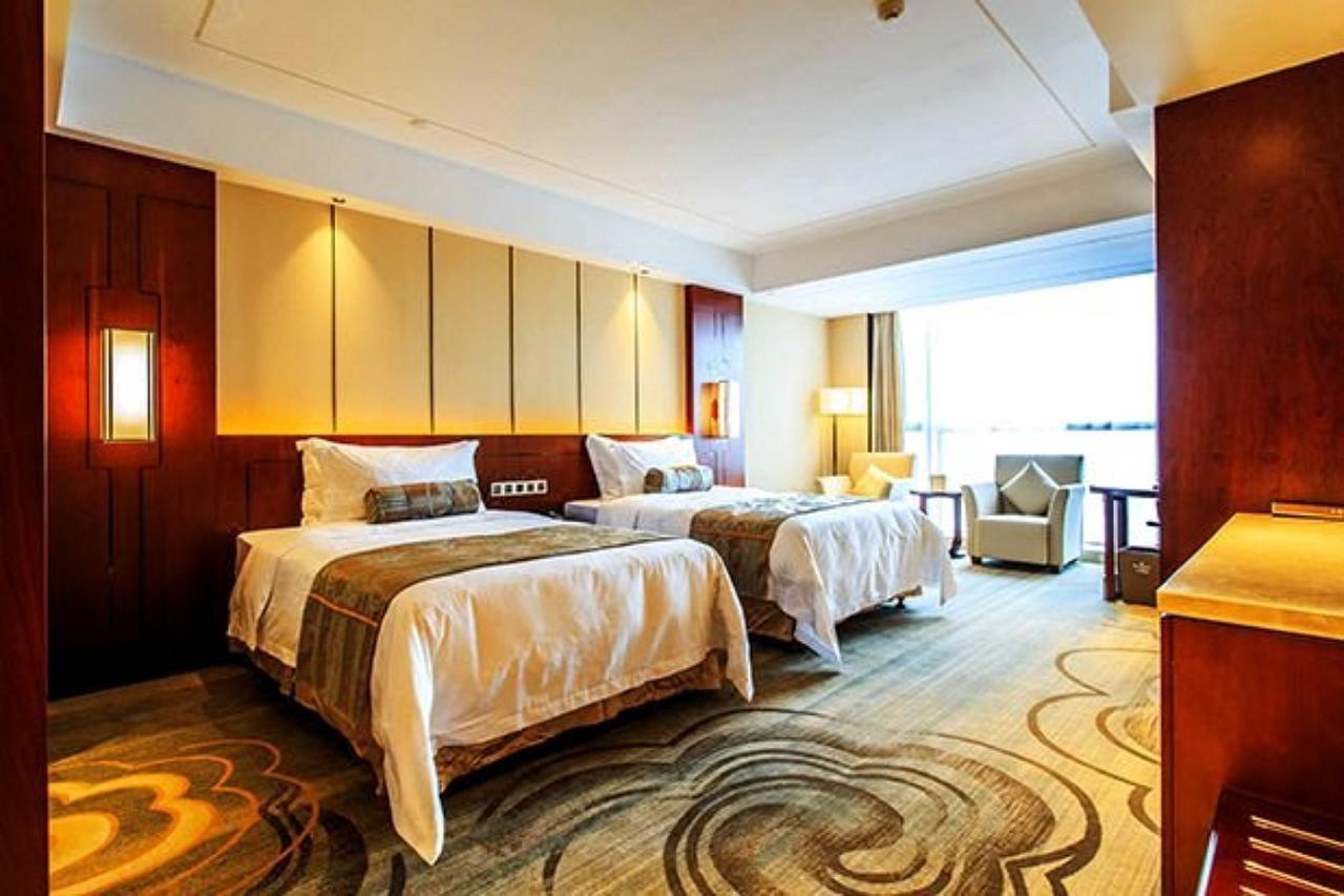 Ramada Jiaxing Hotel Buitenkant foto