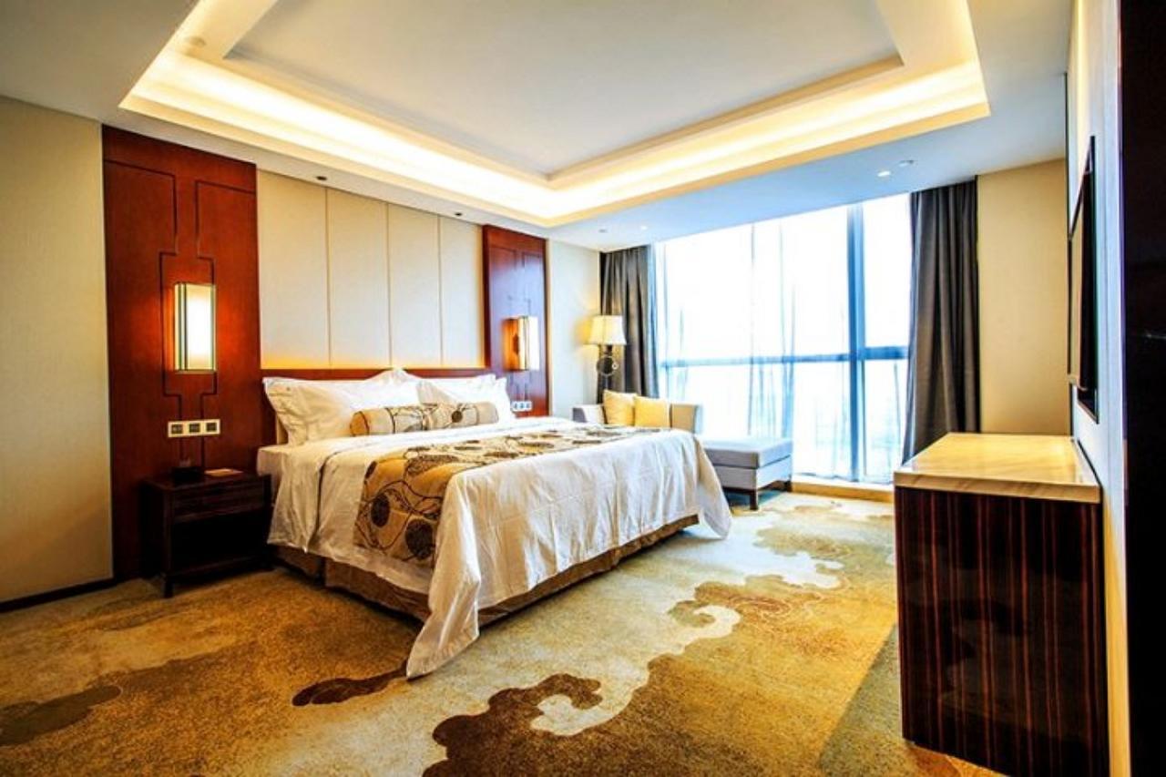 Ramada Jiaxing Hotel Buitenkant foto