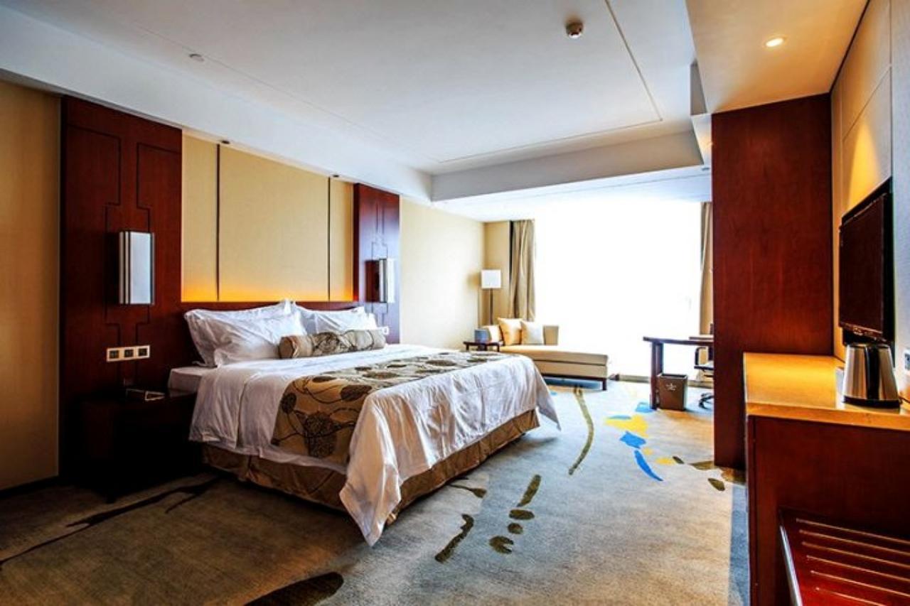 Ramada Jiaxing Hotel Buitenkant foto